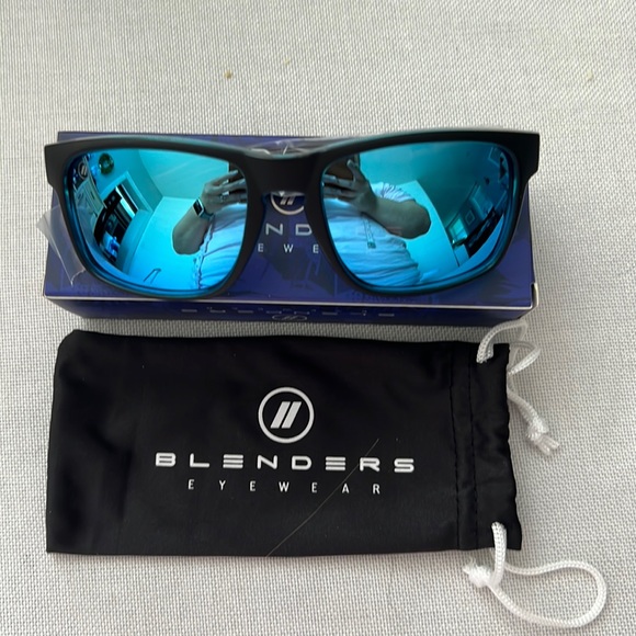 Blenders Accessories Nwt Mens Blenders Eyewear Poshmark